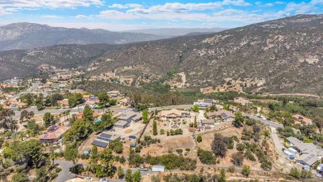 2577 Starkey Way, Alpine, CA 91901