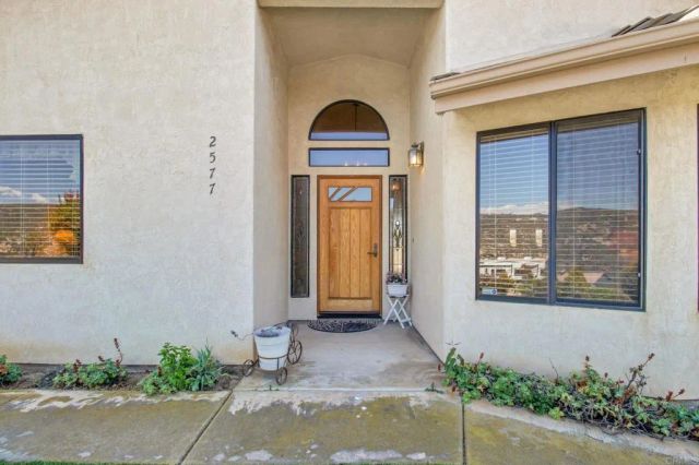 2577 Starkey Way, Alpine, CA 91901