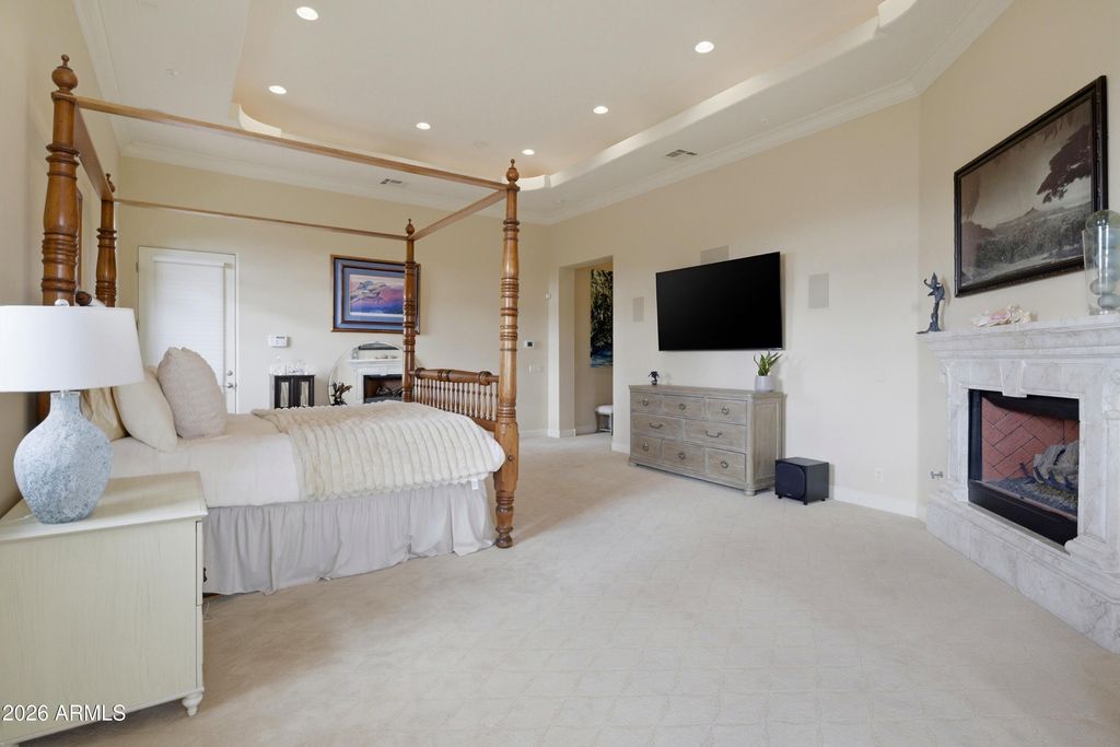 Image 27 of property listing at 8469 E Nightingale Star Drive, Scottsdale, AZ 85266