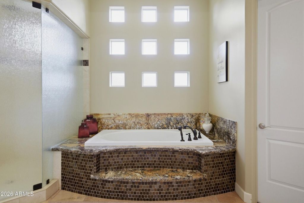 Image 29 of property listing at 8469 E Nightingale Star Drive, Scottsdale, AZ 85266