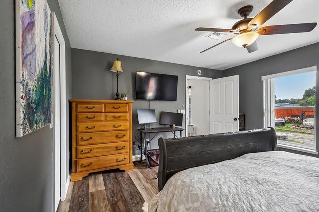 6401 E WARM SPRINGS AVENUE, Coleman, FL 33521