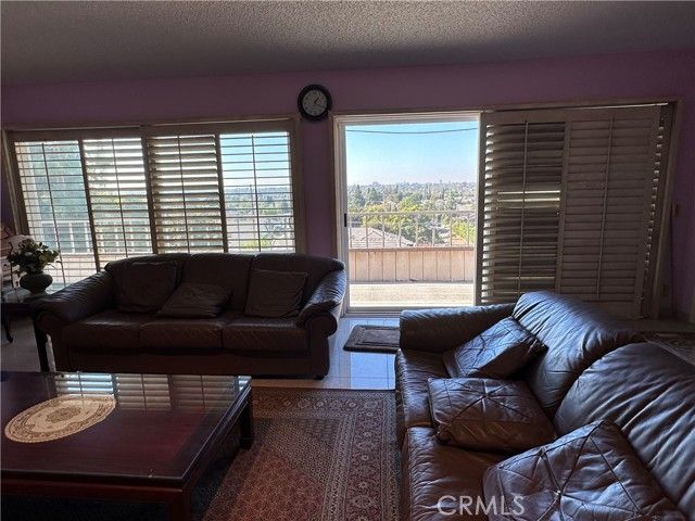 18831 Winnwood Lane, Santa Ana, CA 92705