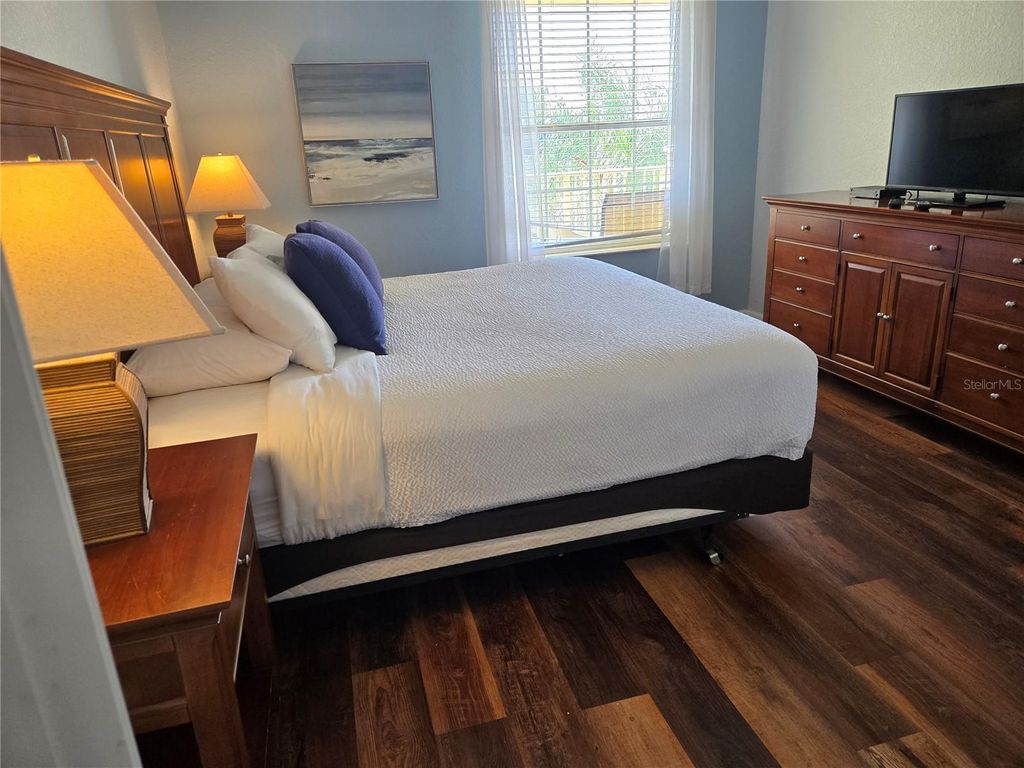 Image 26 of property listing at 5049 SHOREWAY LOOP 30101, Orlando, FL 32819