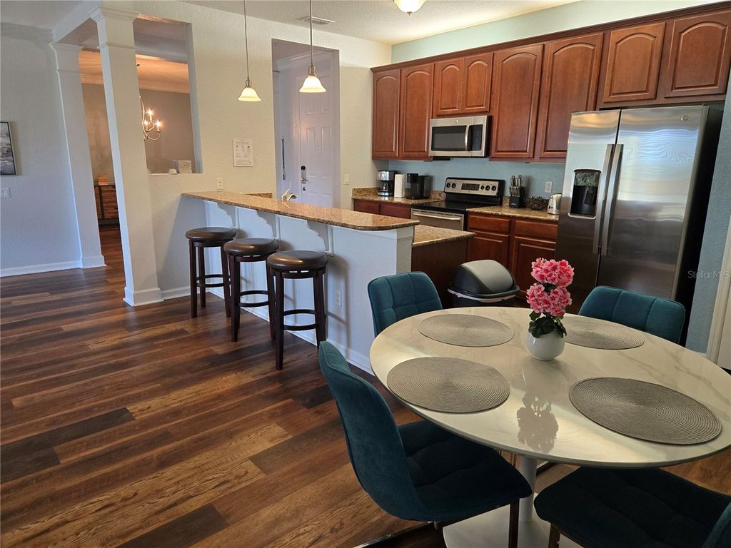 Image 5 of property listing at 5049 SHOREWAY LOOP 30101, Orlando, FL 32819