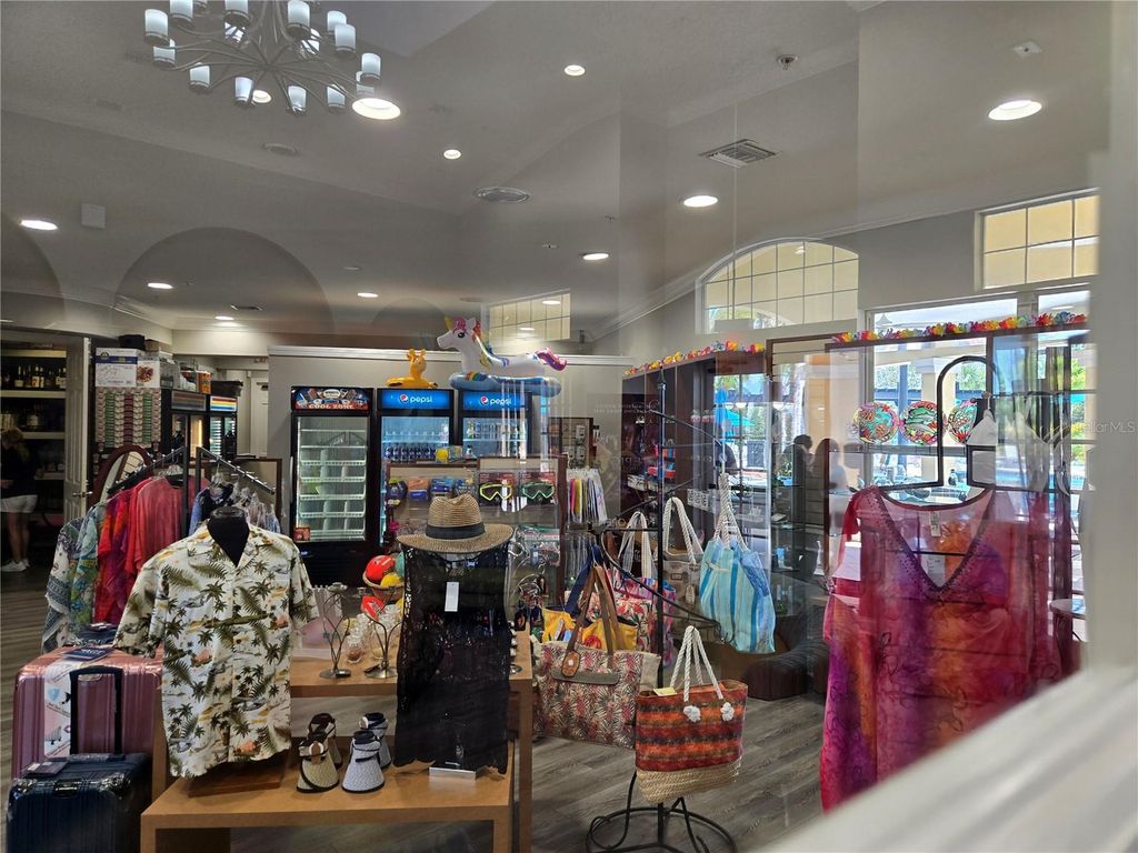 Image 46 of property listing at 5049 SHOREWAY LOOP 30101, Orlando, FL 32819