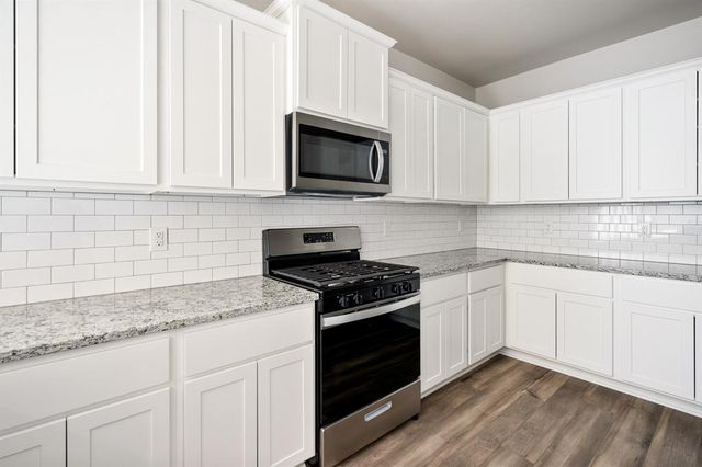 12720 Carrara Lane, Yukon, OK 73099