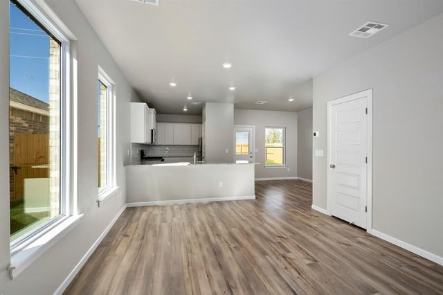 12720 Carrara Lane, Yukon, OK 73099