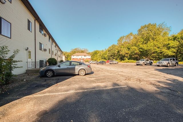 47 Juniper Rd F9, North Attleboro, MA 02760