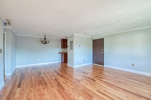 47 Juniper Rd F9, North Attleboro, MA 02760