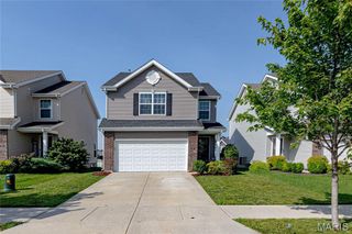 505 Palisades Drive, St Charles, MO 63301