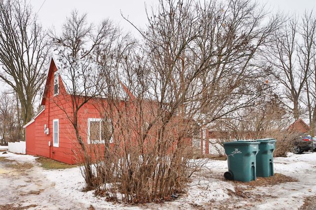 3845 Carlson Avenue, Cushing, MN 56443