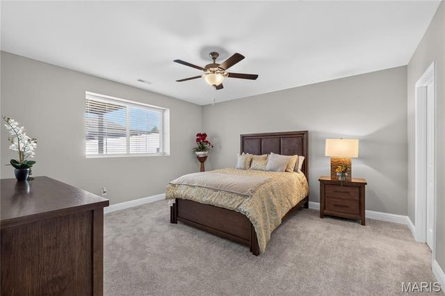 2911 Kehrswood Court, Maryville, IL 62062