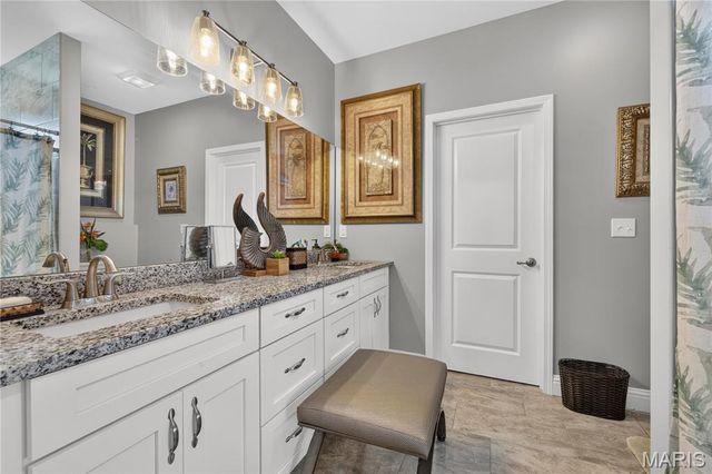 2911 Kehrswood Court, Maryville, IL 62062