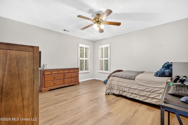 947 Valleyview Lane, Collierville, TN 38017