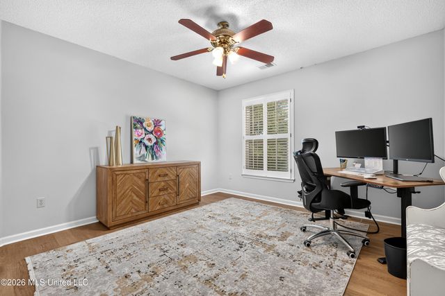 947 Valleyview Lane, Collierville, TN 38017