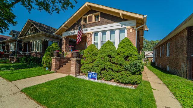 10613 S Avenue F, Chicago, IL 60617