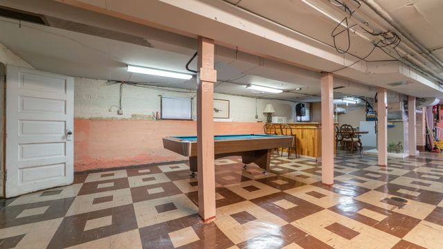 10613 S Avenue F, Chicago, IL 60617