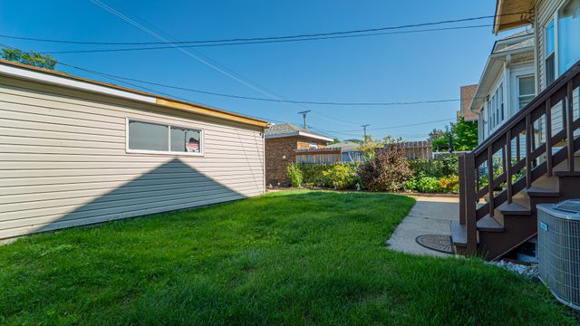 10613 S Avenue F, Chicago, IL 60617