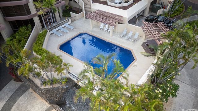 1040 Lunalilo Street 702, Honolulu, HI 96822