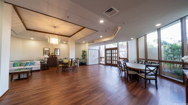 1040 Lunalilo Street 702, Honolulu, HI 96822