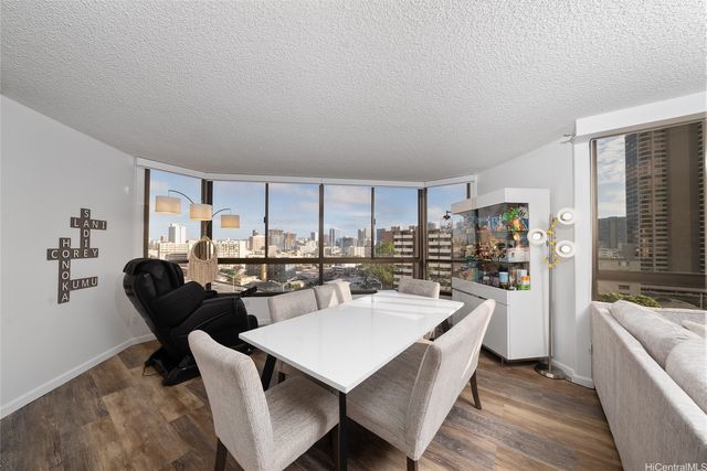 1040 Lunalilo Street 702, Honolulu, HI 96822