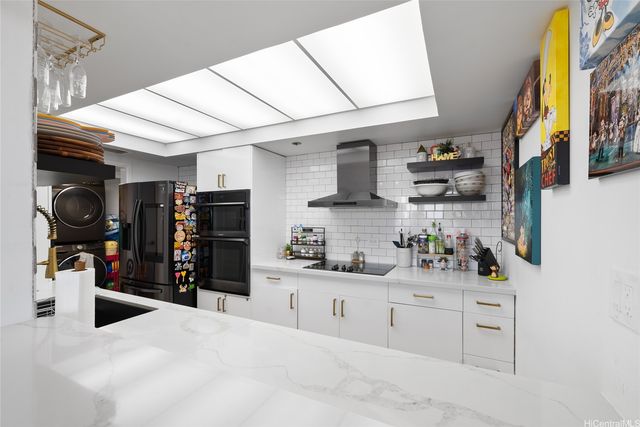 1040 Lunalilo Street 702, Honolulu, HI 96822