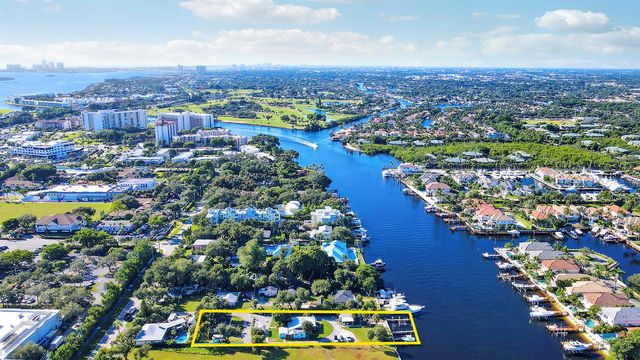 2031 Melody Lane, Palm Beach Gardens, FL 33410