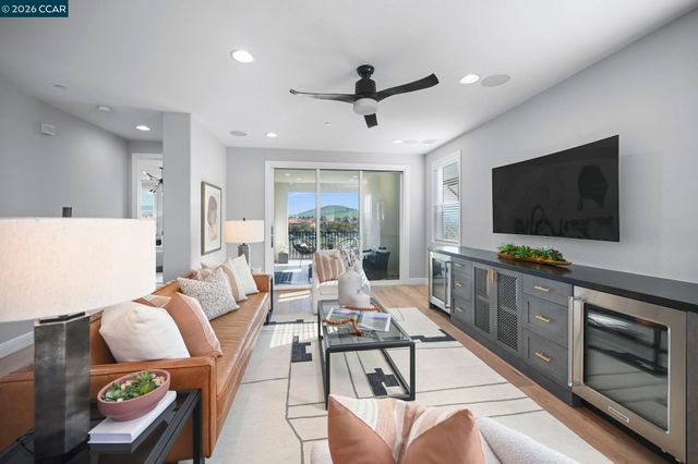 6132 Alpine Blue Dr, San Ramon, CA 94582