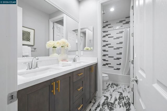 6132 Alpine Blue Dr, San Ramon, CA 94582