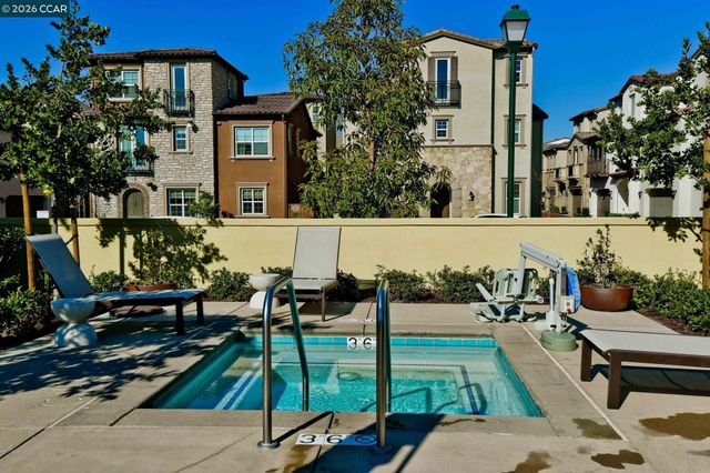 6132 Alpine Blue Dr, San Ramon, CA 94582