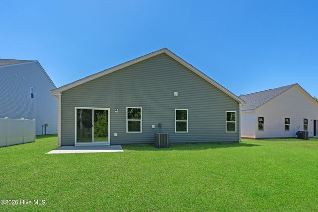 7111 Woodline Drive SW, Sunset Beach, NC 28468
