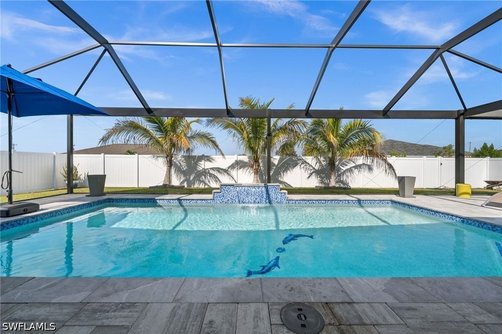Image 33 of property listing at 1017 NW 15th TER, Cape Coral, FL 33993