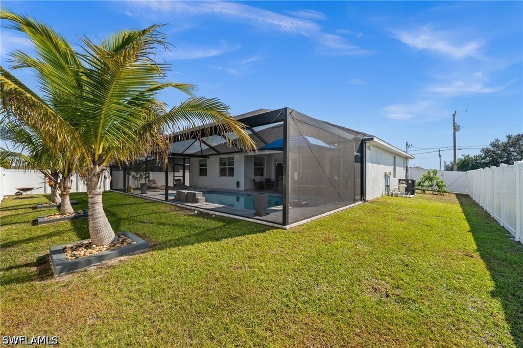 Image 36 of property listing at 1017 NW 15th TER, Cape Coral, FL 33993