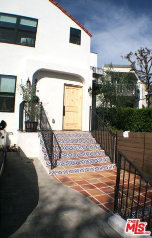 8587 Rugby Drive, West Hollywood, CA 90069