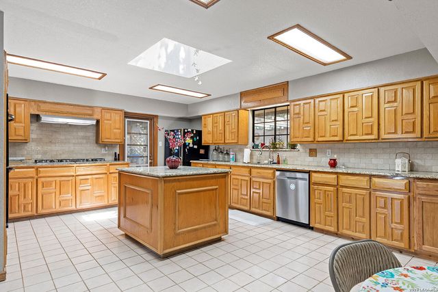 4708 Pecan Grove, San Antonio, TX 78222