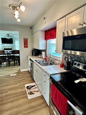 284 N American Boulevard, Vandalia, OH 45377