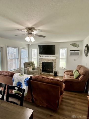 284 N American Boulevard, Vandalia, OH 45377