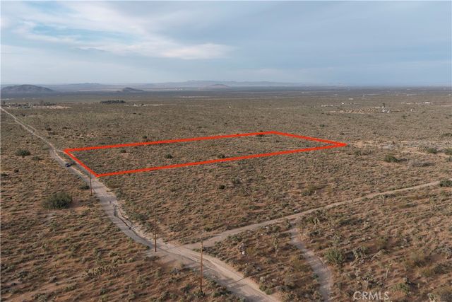 0 223rd St E, Llano, CA 93544