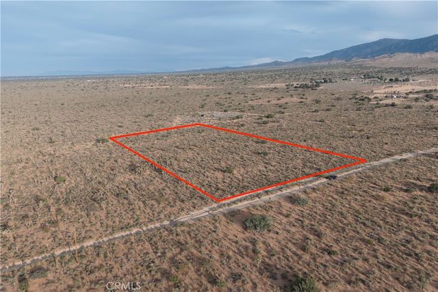0 223rd St E, Llano, CA 93544