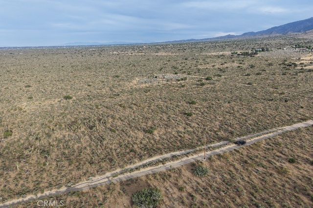 0 223rd St E, Llano, CA 93544