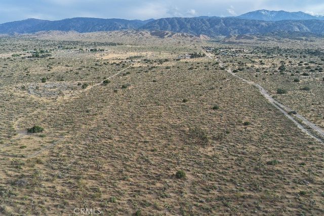 0 223rd St E, Llano, CA 93544