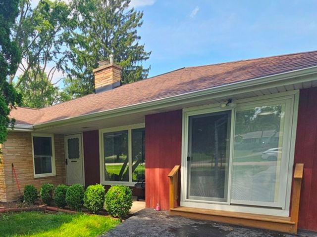 7056 Osage Road W, Long Grove, IL 60047