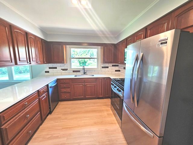 7056 Osage Road W, Long Grove, IL 60047