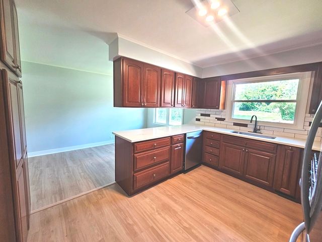 7056 Osage Road W, Long Grove, IL 60047