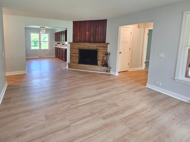 7056 Osage Road W, Long Grove, IL 60047