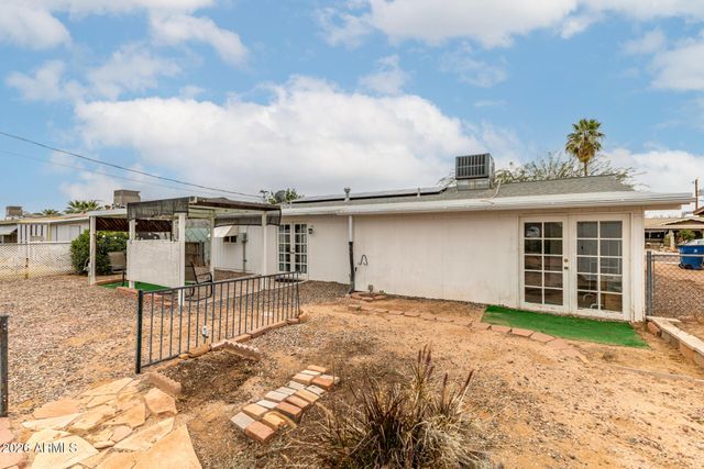 1121 S LAWTHER Drive, Apache Junction, AZ 85120