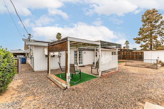 1121 S LAWTHER Drive, Apache Junction, AZ 85120