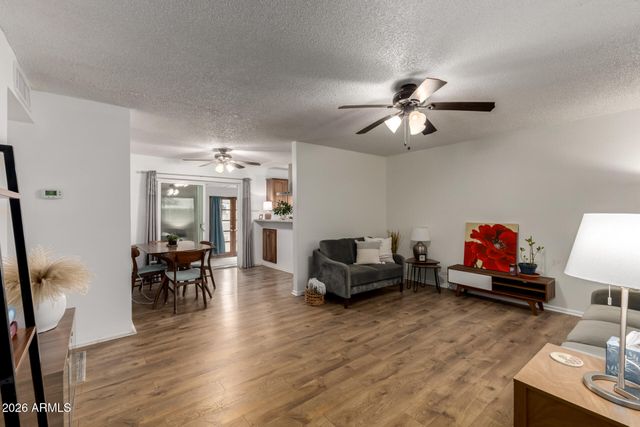 1121 S LAWTHER Drive, Apache Junction, AZ 85120