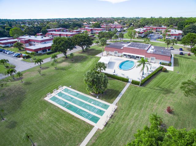 12015 Greenway Circle S 209, Royal Palm Beach, FL 33411