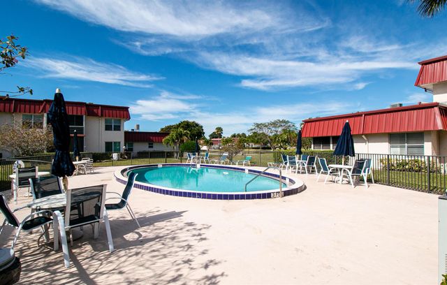 12015 Greenway Circle S 209, Royal Palm Beach, FL 33411